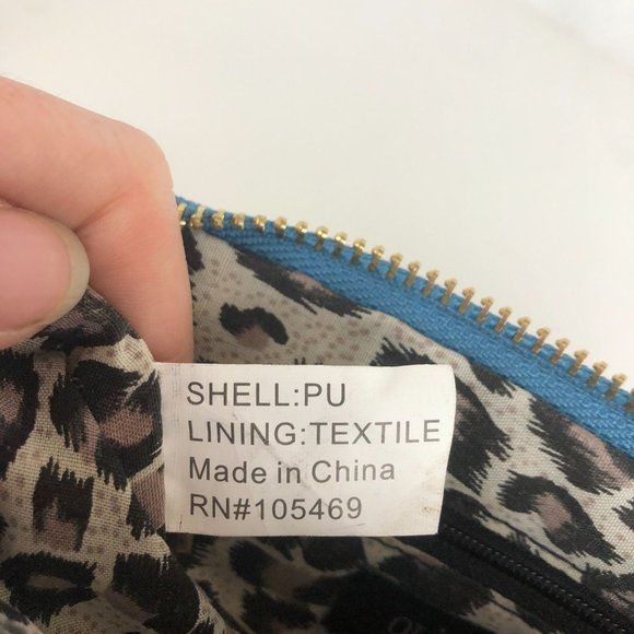 Olivia Miller Women's Blue Faux Leather Embossed Textured Wristlet Wallet - Picture 9 of 14